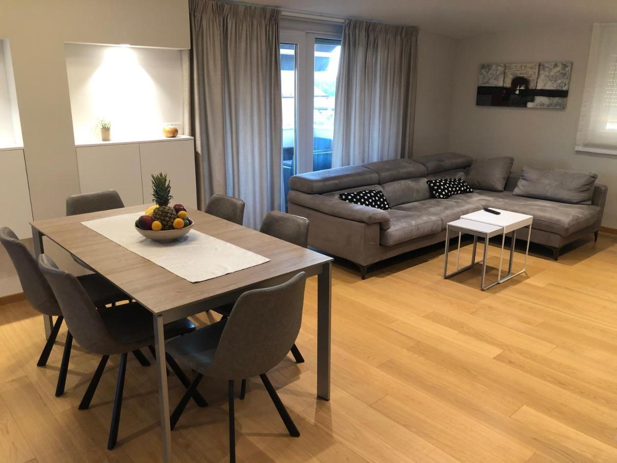 מדולין Sunny Apartment Ana מראה חיצוני תמונה