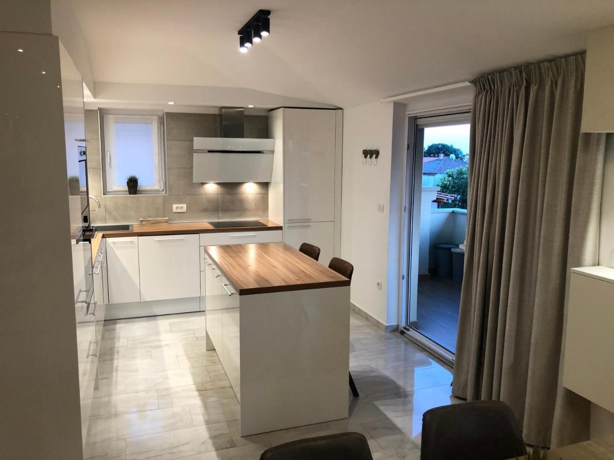 מדולין Sunny Apartment Ana מראה חיצוני תמונה